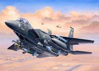 Plastic ModelKit letadlo 03972 - F-15E Strike Eagle & Bombs (1:144) Revell