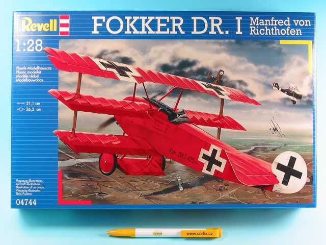 Plastic ModelKit letadlo 04744 - Fokker Dr.I 'Richthofen' (1:28) Revell