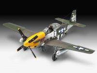 Plastic ModelKit letadlo 03944 - P-51D-5NA Mustang (1:32) Revell