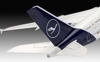 Plastic ModelKit letadlo 03872 - Airbus A380-800 Lufthansa New Livery (1:144) Revell