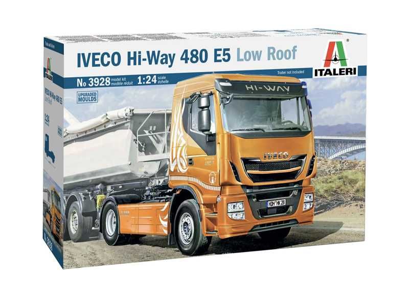 Model Kit truck 3928 - IVECO HI-WAY 490 E5 (Low Roof) (1:24) Italeri