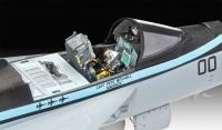 Plastic ModelKit letadlo 03864 - F/A-18E Super Hornet "Top Gun" (1:48) Revell