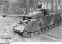 Plastic ModelKit tank 03333 - PzKpfw IV Ausf. H (1:35) Revell