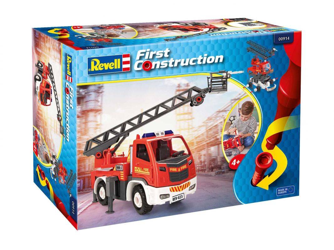 First Construction truck 00914 - Ladder Fire Truck (1:20) Revell