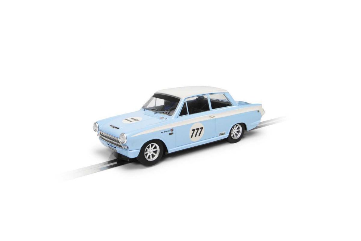 Autíčko Touring SCALEXTRIC C4330 - Ford Lotus Cortina – Jordan Racing Team – Mark Sumpter (1:32)