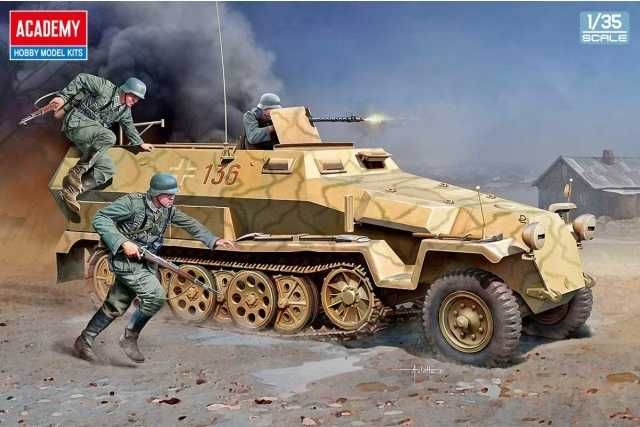 Model Kit military 13540 - German Sd.kfz.251/1 Ausf.C (1:35)