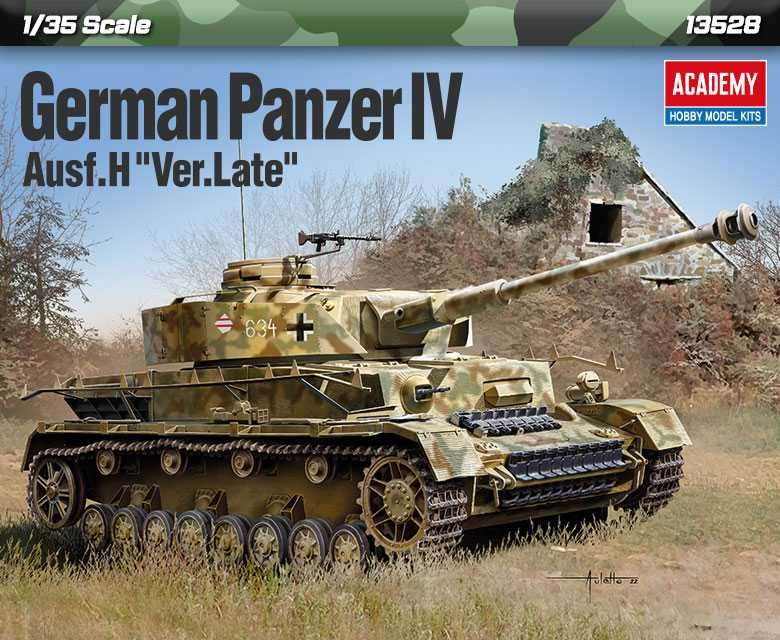 Model Kit tank 13528 - German Panzer IV Ausf.H "Ver.Late" (1:35) Academy