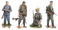 Model Kit figurky 6656 - Advance to Kharkov 1942 (1:35)