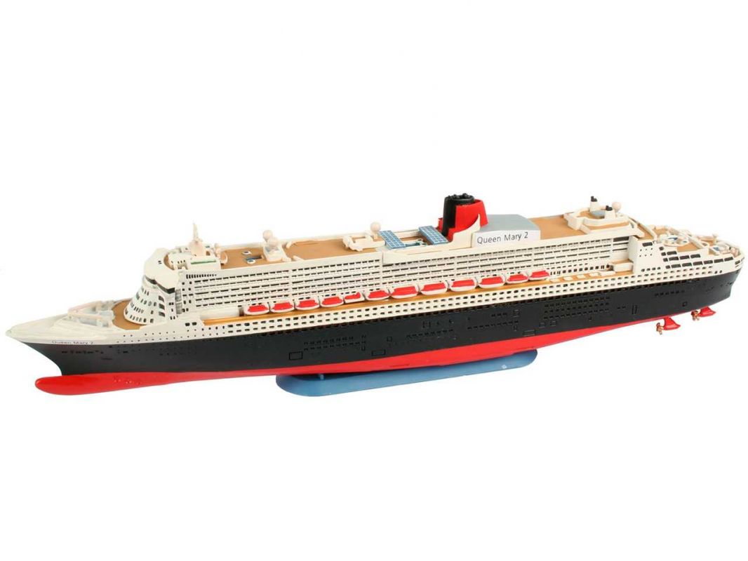 Plastic ModelKit loď 05808 - Queen Mary 2 (1:1200)