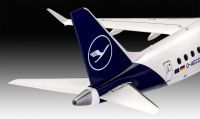 Plastic ModelKit letadlo 03883 - Embraer 190 Lufthansa New Livery (1:144) Revell