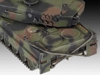 Plastic Modelkit military 03311 - SLT 50-3 "Elefant" + Leopard 2A4 (1:72) Revell