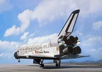 Plastic ModelKit vesmír 04544 - Space Shuttle Atlantis (1:144) Revell