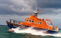 Classic Kit loď A07280 - RNLI Severn Class Lifeboat (1:72) Airfix