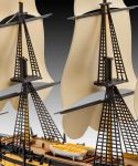 ModelSet loď 65819 - HMS Victory (1:450) Revell