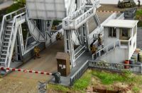 Model Kit diorama 6194 - Pegasus Bridge Airborne Assault (1:72) Italeri
